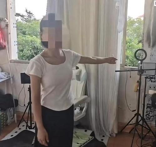 成人在些视频,内容解析与影响探讨  第2张